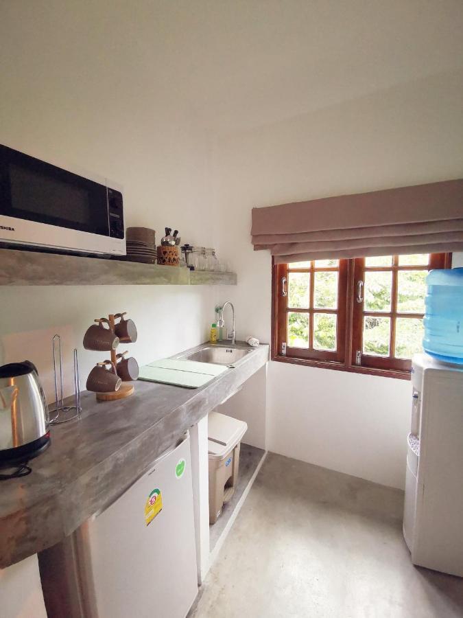 Lili'S Rooms Ko Lanta Esterno foto